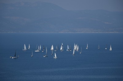 ÇEŞME-KUŞADASI YELKENLİ YARIŞLARI HEYECANI SONA ERDİ