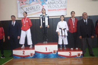 ANADOLU YILDIZLAR KARATE LİGİ HEYECANI SONA ERDİ