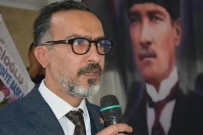 CHP'Lİ BAŞKAN ÖZCAN: “ENERJİNİZİ KRİZE AÇLIĞA HARCAYIN, BİR İŞE YARAYIN”