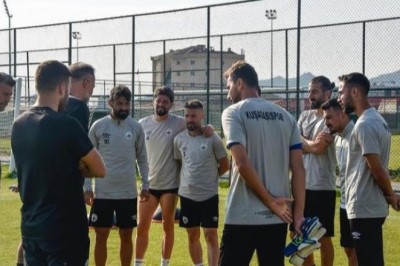 “YENİ SEZONDA KEYİF VEREN BİR KUŞADASISPOR İZLETECEĞİZ”