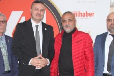 TÜRKİYE DEĞİŞİM PARTİSİ’NDEN OLAY KUŞADASI GAZETESİ'NE  ZİYARET