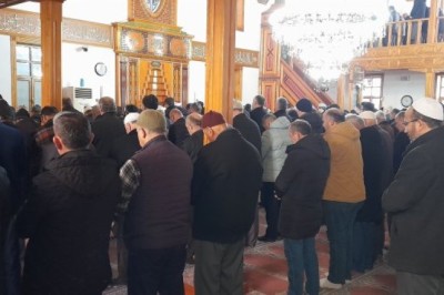 AYDIN'DA CAMİLERDE GIYABİ CENAZE NAMAZI KILINDI