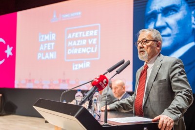 PROF. DR. NACİ GÖRÜR: ‘İZMİR BU ÇALIŞMALARIYLA TÜRKİYE’YE ÖRNEK OLACAK’