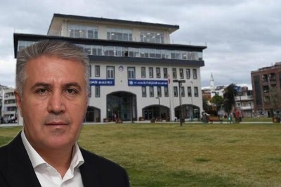 KUŞADASI BELEDİYE BAŞKAN YARDIMCISI OĞUZHAN TURAN’A ÇİRKİN SALDIRI