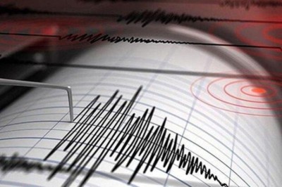 İRAN’DA 5.3 BÜYÜKLÜĞÜNDE DEPREM! VAN’DA HİSSEDİLDİ!