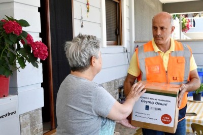 KUŞADASI BELEDİYESİ’NDEN DEPREMZEDELERE BAYRAM DESTEĞİ!