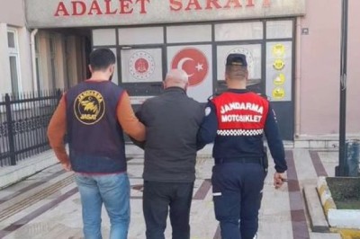 12 AYRI SUÇTAN ARANAN ŞAHIS YAKALANDI