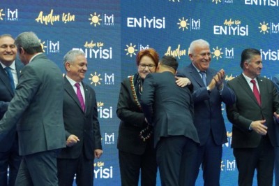 MERAL AKŞENER,BEHÇET ALP'TEN SÖZ ALDI:''KAZANACAĞIZ''