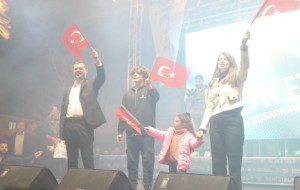 ALP: “HAFTAYA HERKESİ ZAFER MİTİNGİNE BEKLİYORUM”